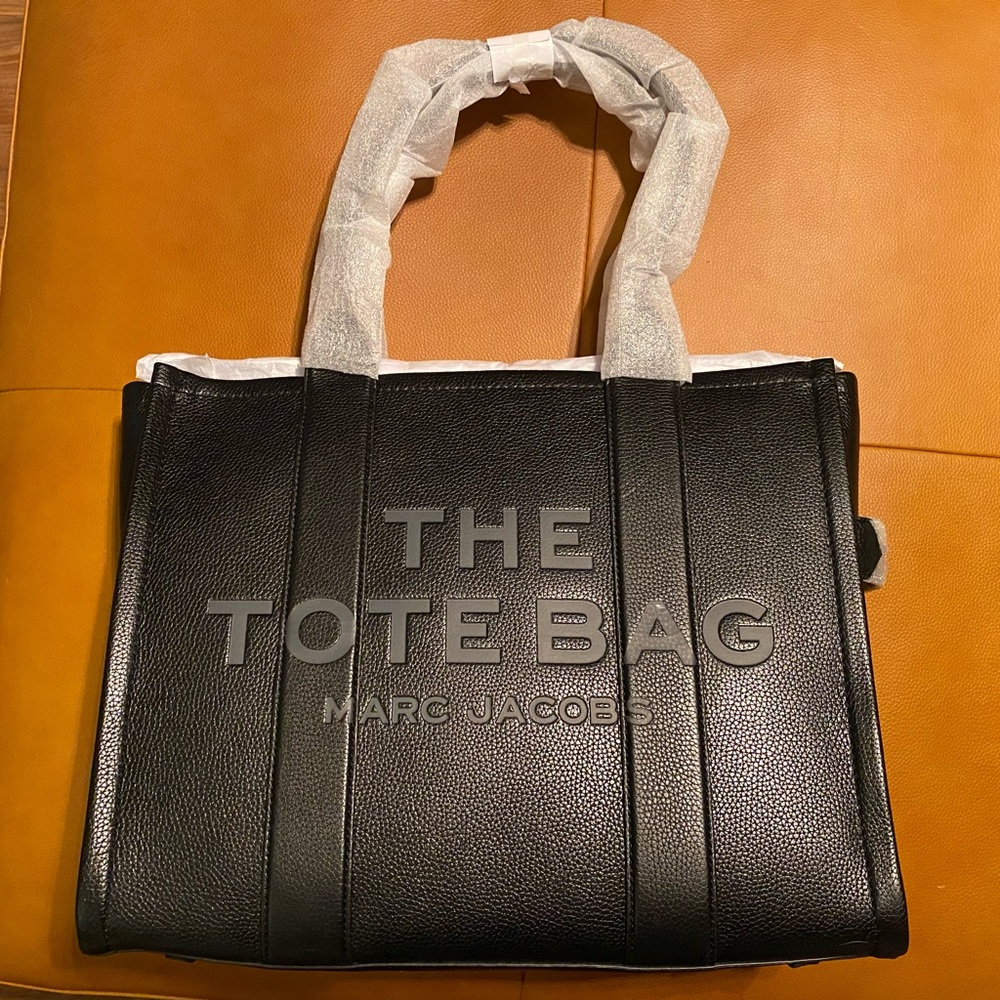 Marc Jacobs Large Tote Bag. Black. NWT